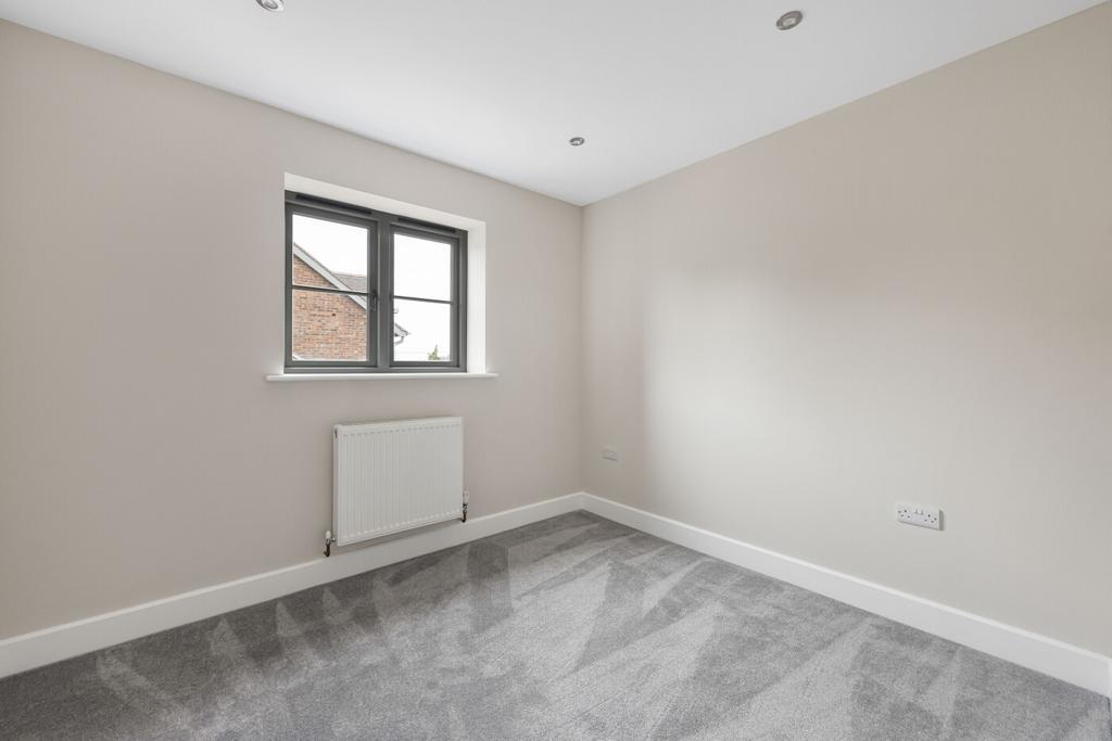 Study/possible bedroom 4