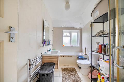undefined, Walton Drive, Harrow, Middlesex