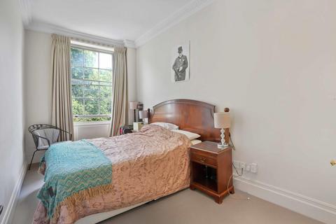 2 bedroom flat to rent, Dorset Square, London, NW1