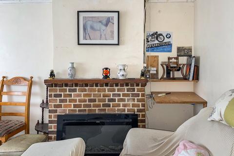 2 bedroom end of terrace house for sale, St Andrews Road, Worthing, BN13
