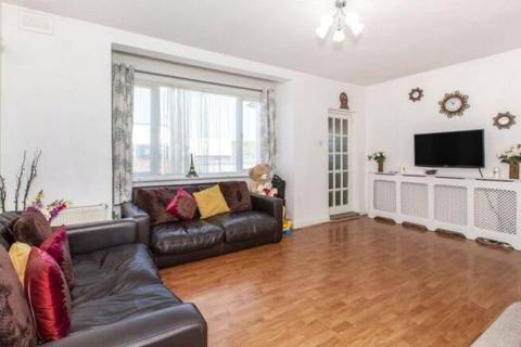 undefined, Staines upon Thames,  Surrey,  TW18