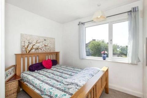 undefined, Staines upon Thames,  Surrey,  TW18