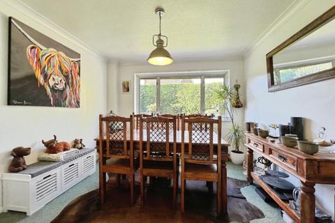 6 Collison Place, Tenterden, TN30 7BU