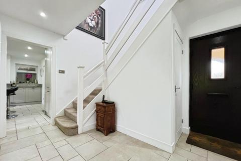 6 Collison Place, Tenterden, TN30 7BU