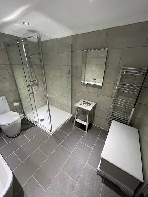 Bathroom (2)
