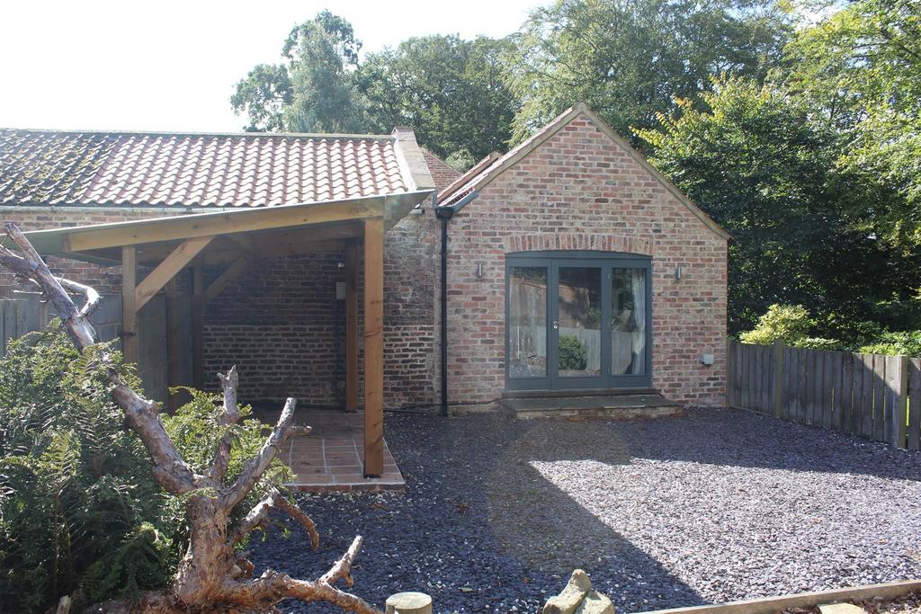 Enclosed garden