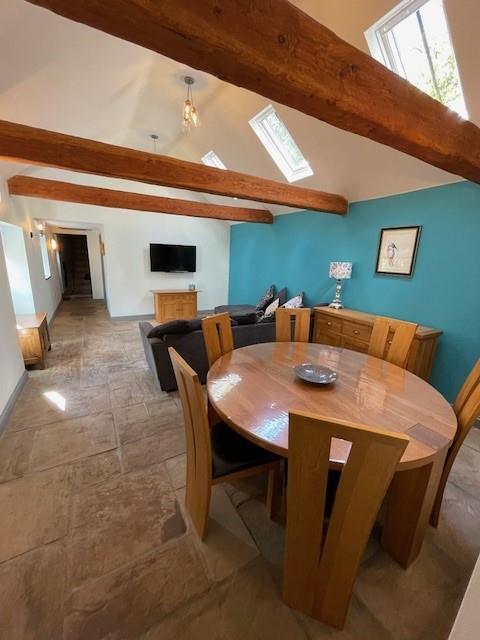 LIVING ROOM &amp; DINING AREA (2)