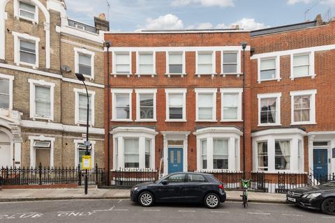 2 bedroom flat to rent, Beaumont Crescent, London