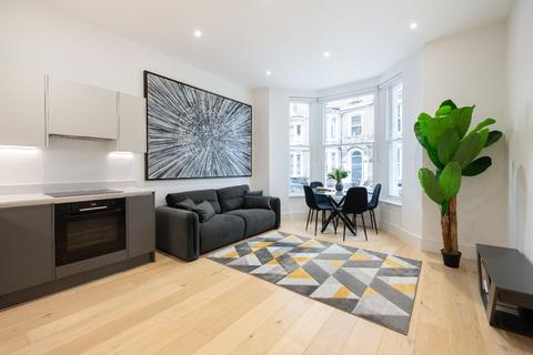 2 bedroom flat to rent, Beaumont Crescent, London