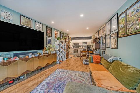 Flat 2, 12 Andre Street, London, E8 2AA