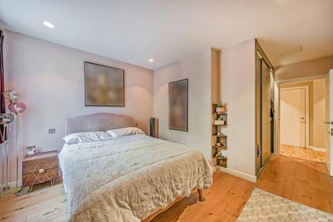 Flat 2, 12 Andre Street, London, E8 2AA