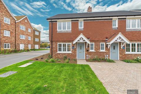 2 bedroom semi-detached house for sale, Little Green Lane,Croxley Green,Rickmansworth,WD3 3JJ
