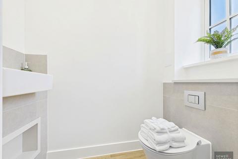 2 bedroom semi-detached house for sale, Little Green Lane,Croxley Green,Rickmansworth,WD3 3JJ