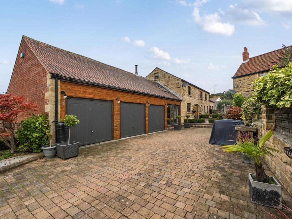 1365838-2-68ed031...