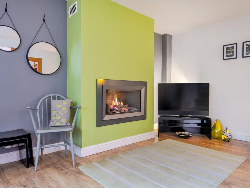 1365838-10-68ed03...