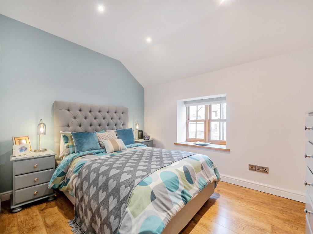 1365838-18-68ed05...