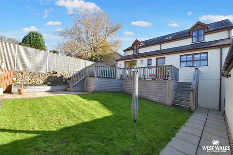 4 bedroom detached house for sale, Cosheston, Pembroke Dock