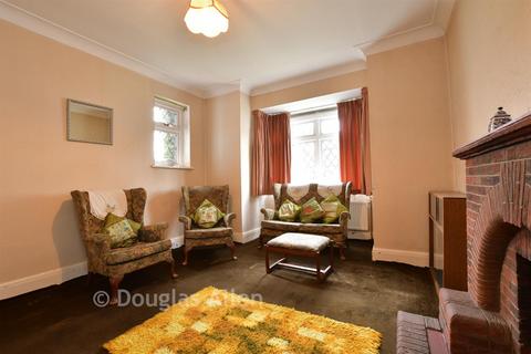 3 bedroom detached house for sale, Rockingham Avenue, Hornchurch RM11
