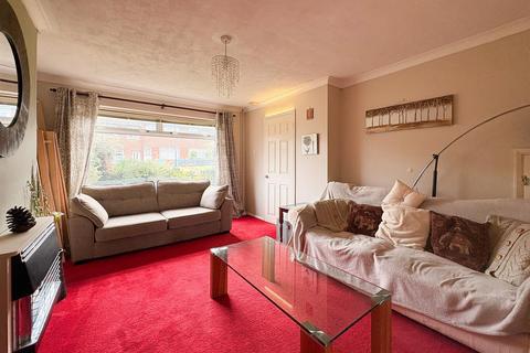 3 bedroom end of terrace house for sale, Fairlea Close, Burgess Hill