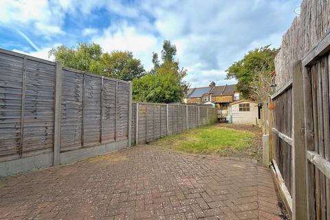 Garfield Street, North Watford, WD24