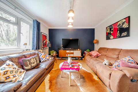2 bedroom flat for sale, Paradise Road, London, SW4