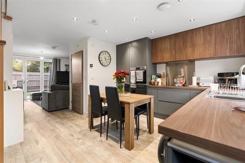 undefined, Notleyfield Close, Leicester