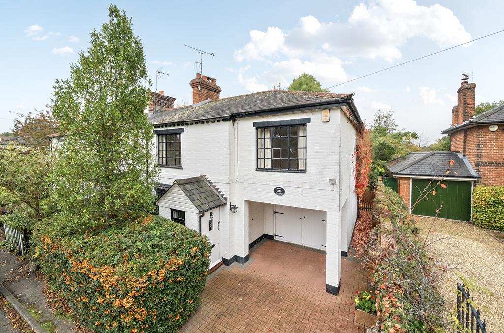 1369334-2-68ef795...