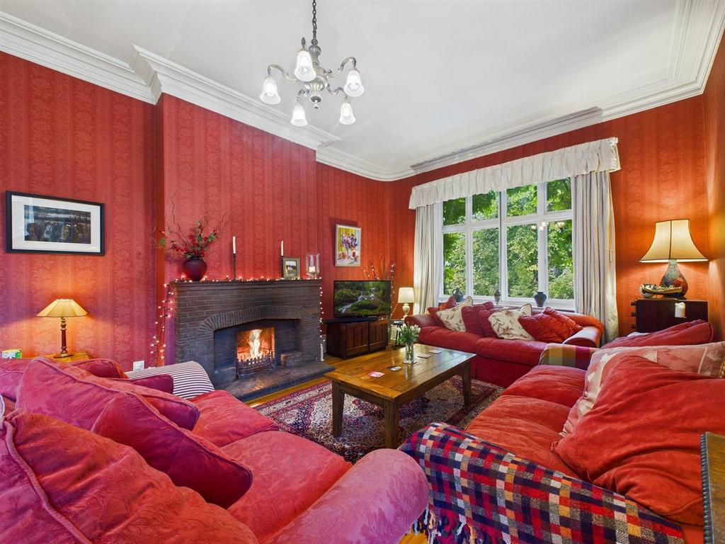 CAM03145 G0-PR0418-STILL010.jpg