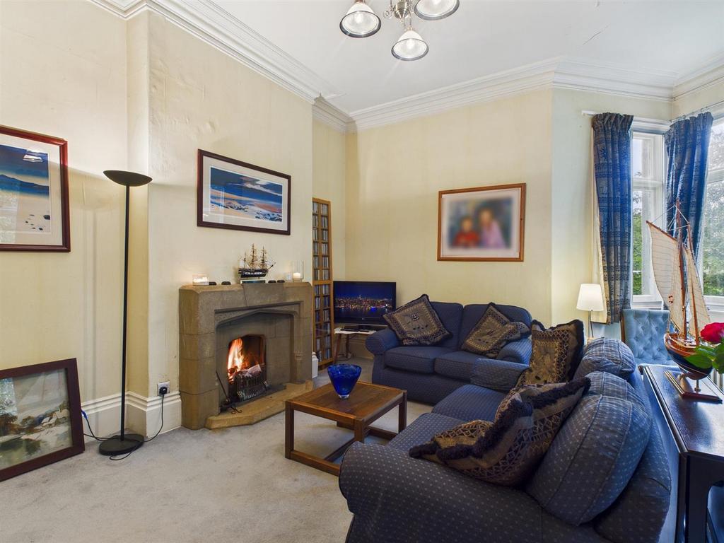 CAM03145 G0-PR0418-STILL015.jpg