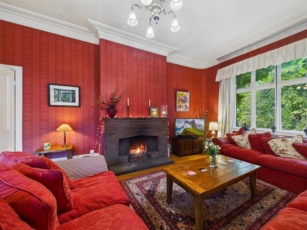 CAM03145 G0-PR0418-STILL013.jpg