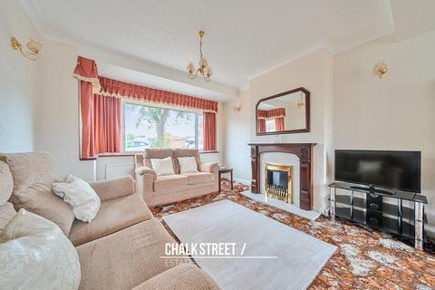 3 bedroom end of terrace house for sale, Saunton Road, Hornchurch, RM12