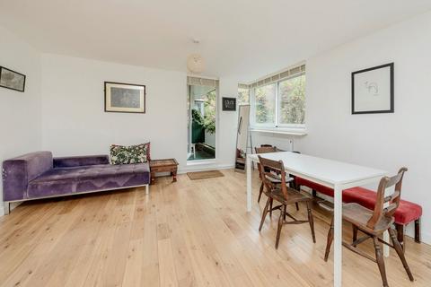 1 bedroom flat for sale, Talbot Road, London W2