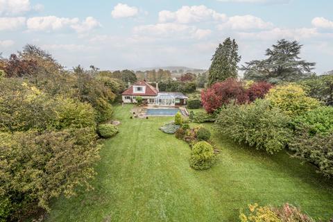4 bedroom detached house for sale - Marlborough Road, Chiseldon, Swindon, SN4