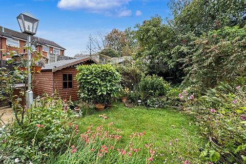 undefined, Ridge Crescent, Whitefield, M45