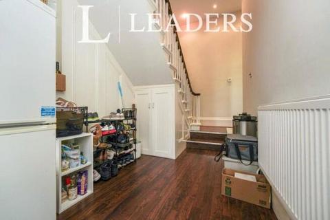 undefined, Hales Road, GL52