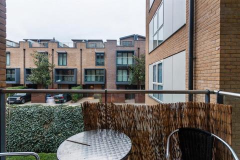 2 bedroom apartment for sale, Bromyard Avenue | London | W3