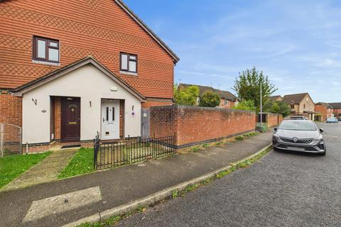 1 bedroom terraced house for sale, Hillier Road, Aylesbury HP21