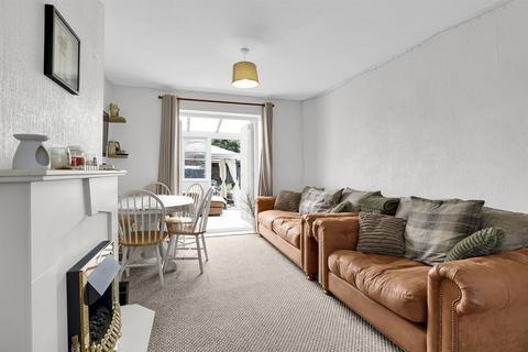 undefined, Brentwick Gardens | Brentford | TW8 | London