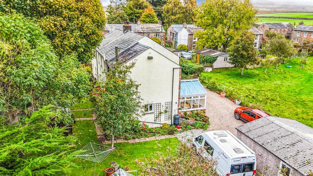 2 Townhead Cottages Aerial a.jpg