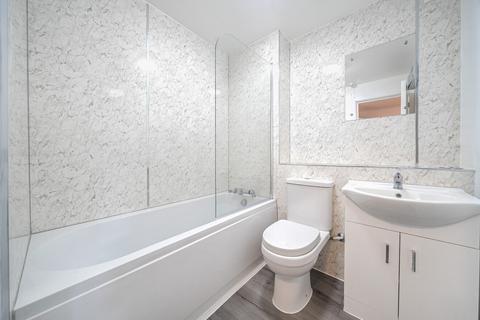 undefined, Derwent Road, London, SE20