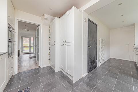 undefined, GAINSBOROUGH DRIVE, ASCOT, BERKSHIRE, SL5 8TA