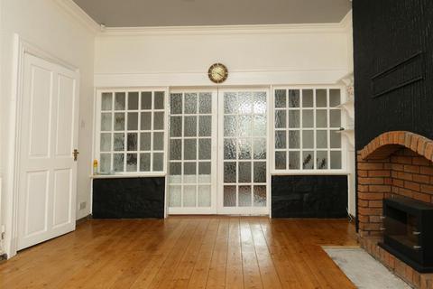 4 bedroom semi-detached house for sale, Rainhill Road, Rainhill, Prescot