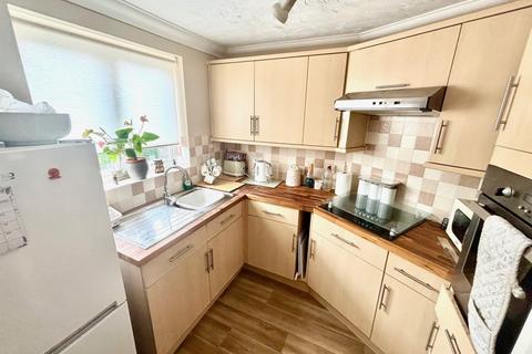 undefined, Station Road, Addlestone, Surrey, KT15