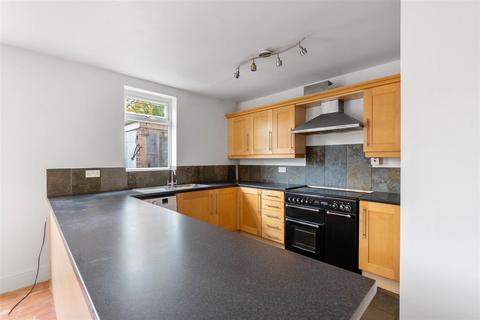 undefined, Harefield Road