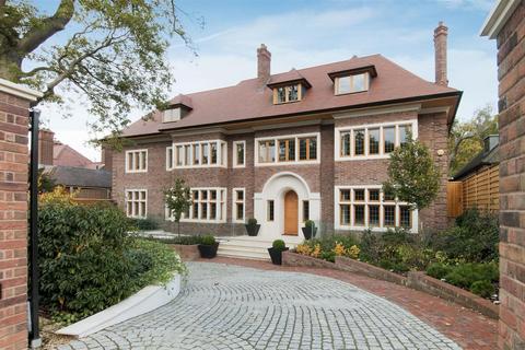 9 bedroom detached house to rent, COURTENAY AVENUE, KENWOOD, N6