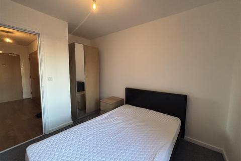 2 bedroom apartment to rent, The Boulevard, Didsbury, Manchester