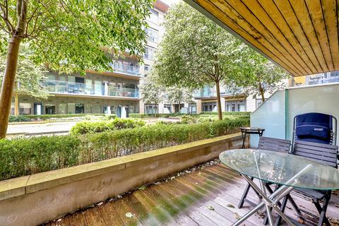 1 bedroom apartment for sale, Dickens Yard ¦ London ¦ W5 ¦ Ealing