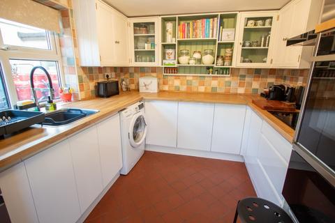 4 bedroom detached house for sale, London Road, Rockbeare