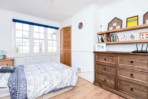 undefined, Mellitus Street, London W12