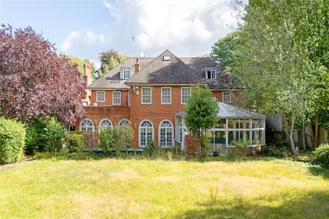 undefined, Courtenay Avenue, Highgate, London, N6
